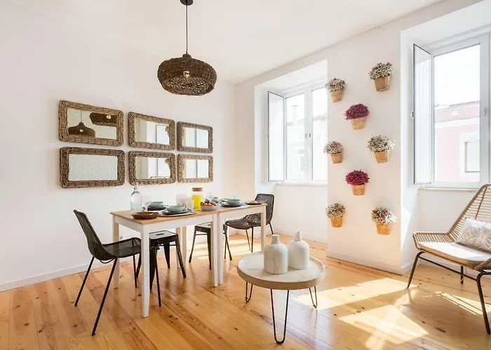 Apartment The Tile House 95 Lisbon